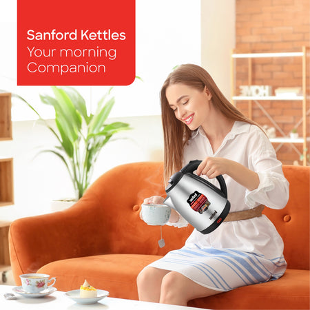 Sanford SF3343EK 1.8L Electric Kettle Matte Finish – lifestyle shot, woman relaxing with a hot drink